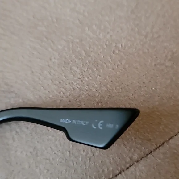 Vintage Christian Dior Elyse Black Square Abstract Sunglasses - Picture 4 of 7